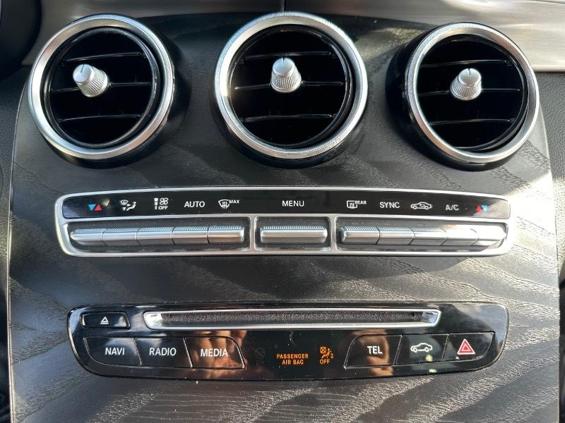 Mercedes-Benz GLC-Class GLC300 2019