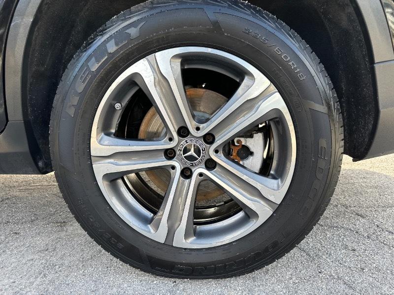 Mercedes-Benz GLC-Class GLC300 2019
