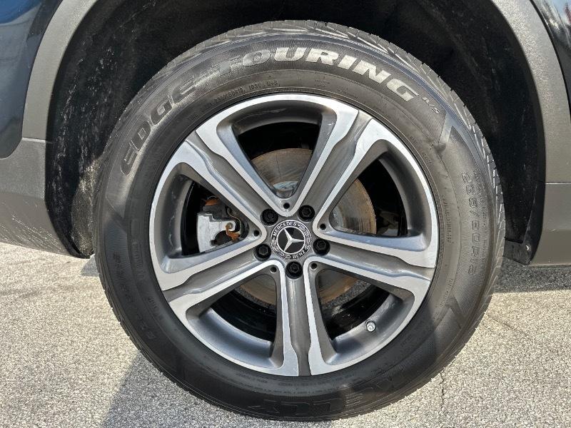 Mercedes-Benz GLC-Class GLC300 2019