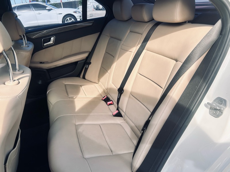 Mercedes-Benz E-Class E350 Sport Sedan 2010 Mercedes-Benz E-Class E350 Sport Sedan 2010