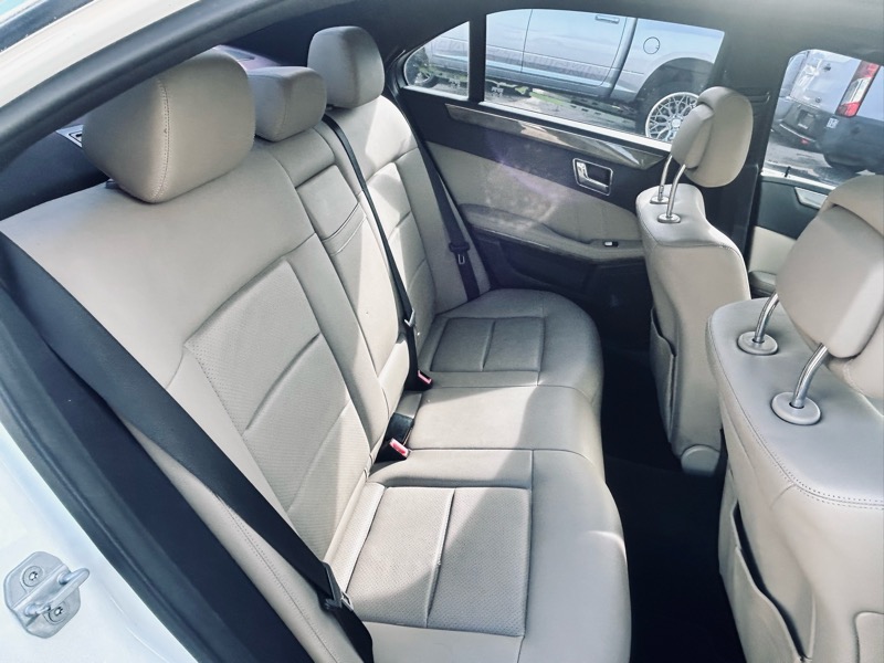 Mercedes-Benz E-Class E350 Sport Sedan 2010 Mercedes-Benz E-Class E350 Sport Sedan 2010