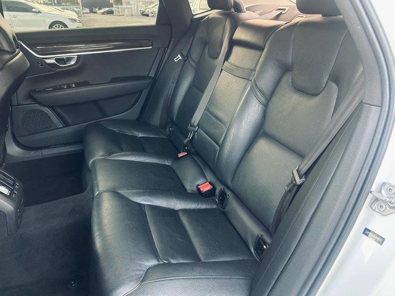 Volvo S90 T5 Momentum 2019