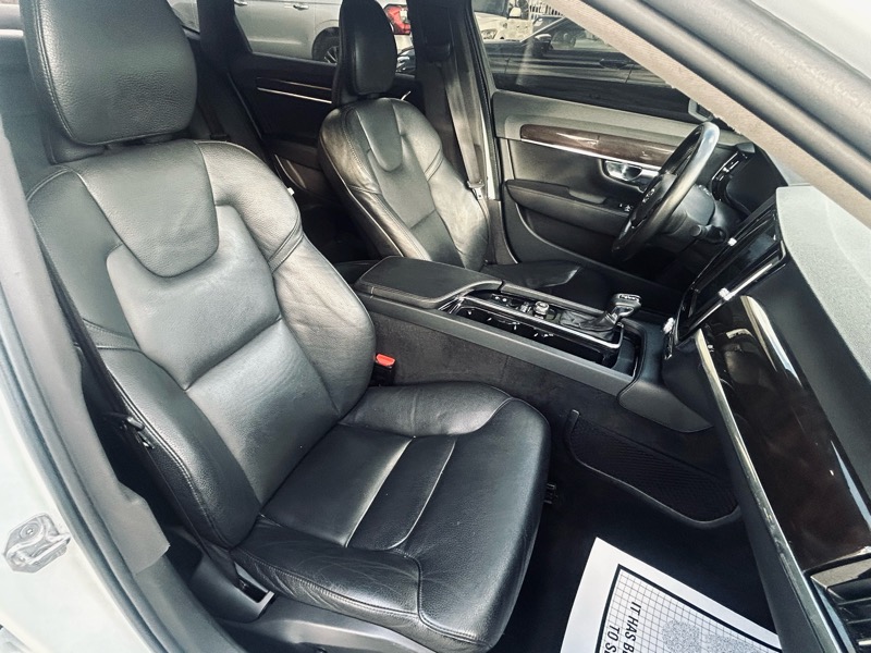 Volvo S90 T5 Momentum 2019