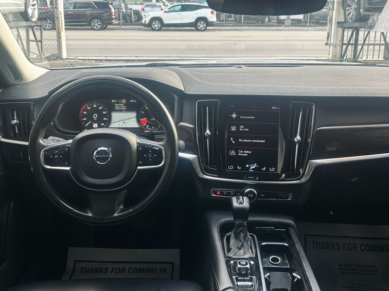 Volvo S90 T5 Momentum 2019