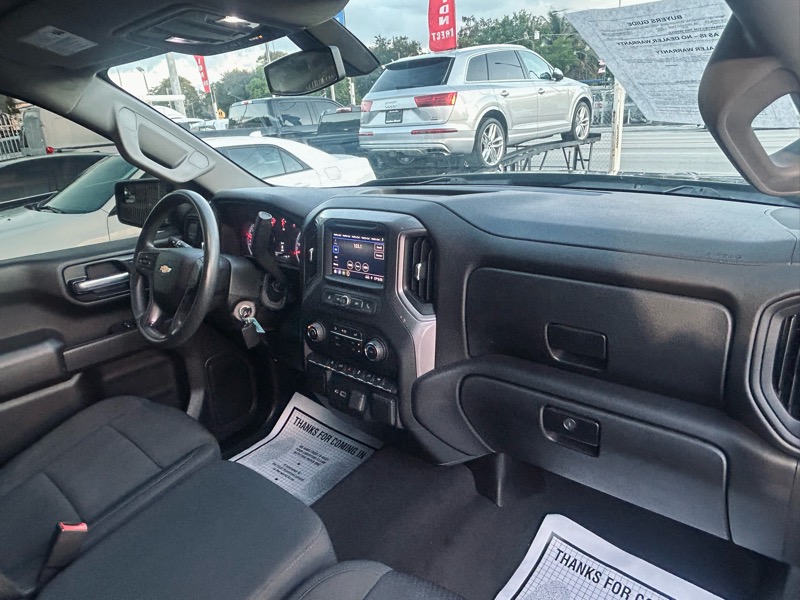 Chevrolet Silverado 1500 Custom Crew Cab Short Box 2WD 2021