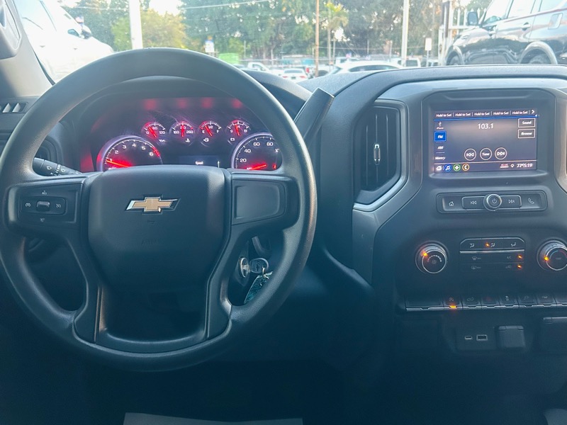 Chevrolet Silverado 1500 Custom Crew Cab Short Box 2WD 2021