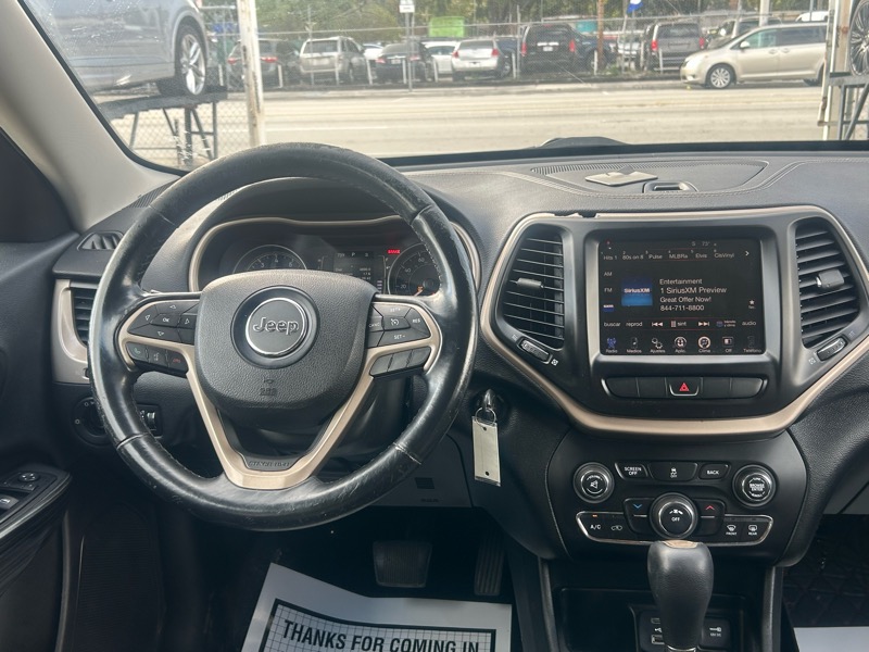 Jeep Cherokee Latitude FWD 2014