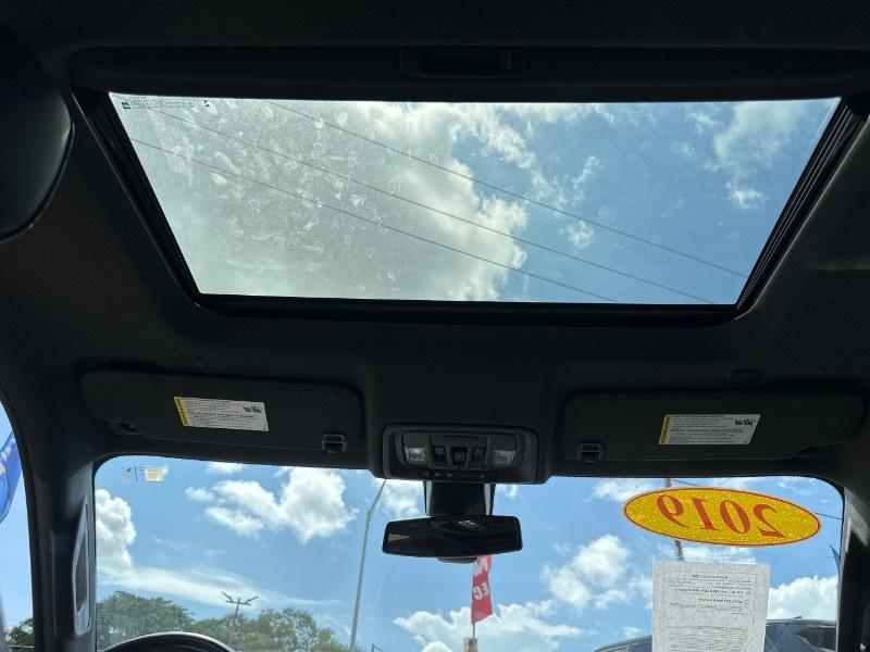 Chevrolet Silverado 1500 High Country Crew Cab 2WD 2019