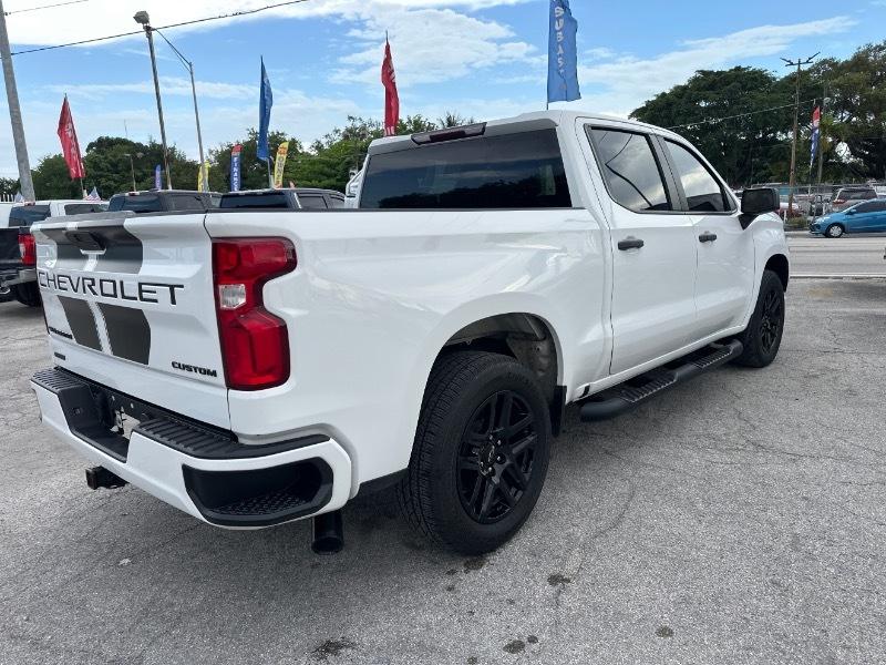 Chevrolet Silverado 1500 Limited Custom Crew Cab Short Box 2WD 2022