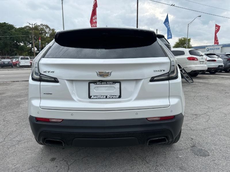 Cadillac XT4 Sport AWD 2019