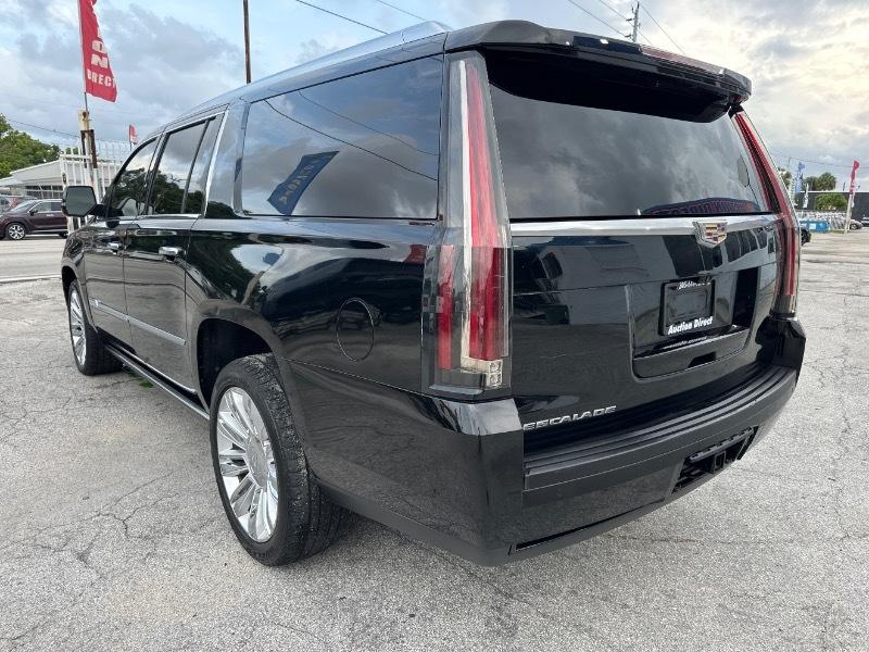 Cadillac Escalade ESV 2WD Platinum 2019