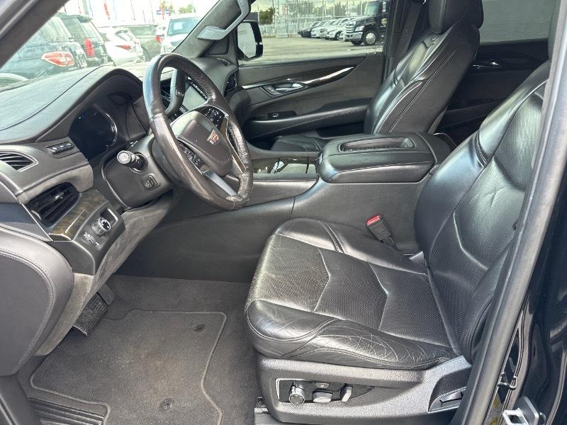 Cadillac Escalade ESV 2WD Platinum 2019