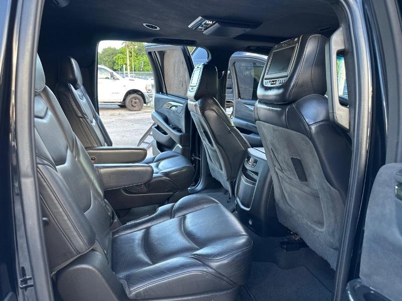 Cadillac Escalade ESV 2WD Platinum 2019