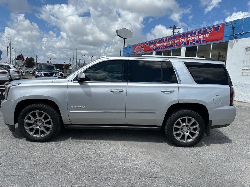 GMC Yukon Denali 4WD 2015