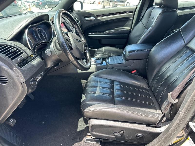 Chrysler 300 S V6 RWD 2021