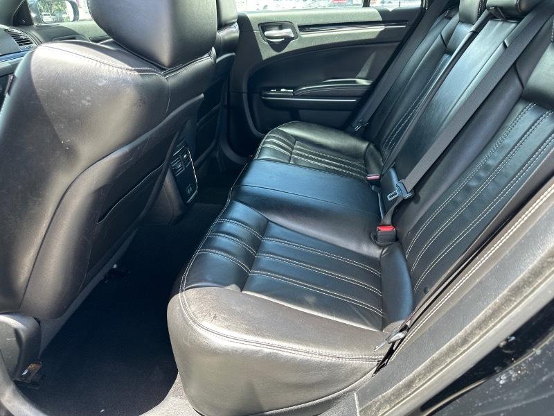 Chrysler 300 S V6 RWD 2021