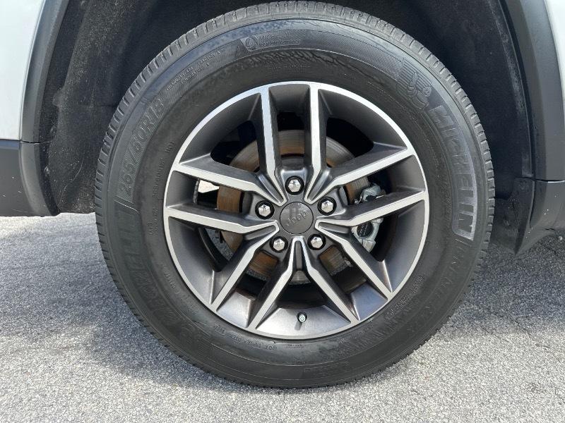 Jeep Grand Cherokee Limited 4WD 2021