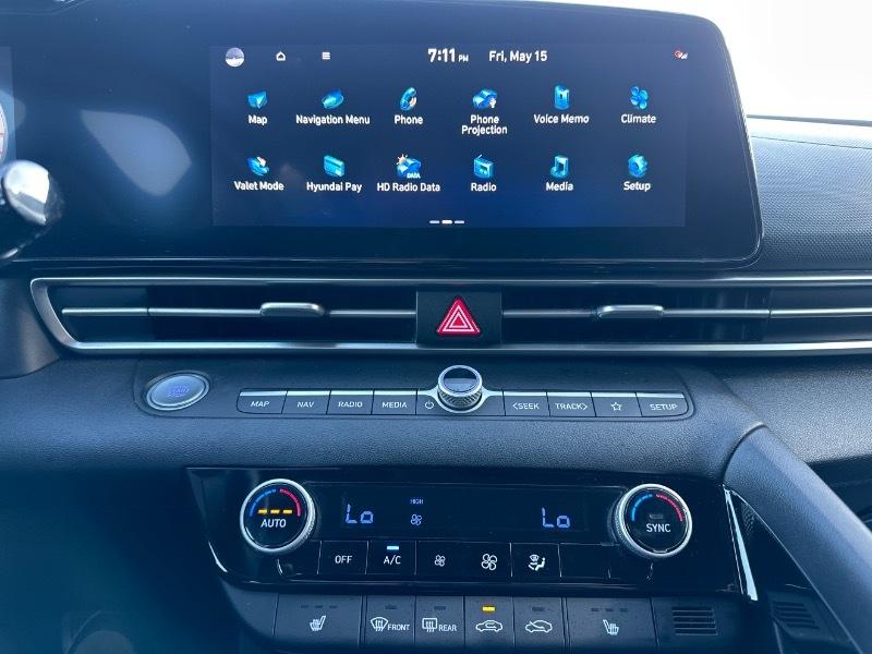 Hyundai Elantra SEL 2023