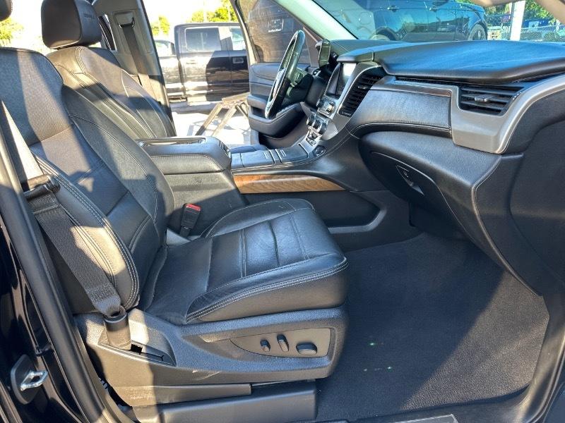 GMC Yukon XL Denali 4WD 2019