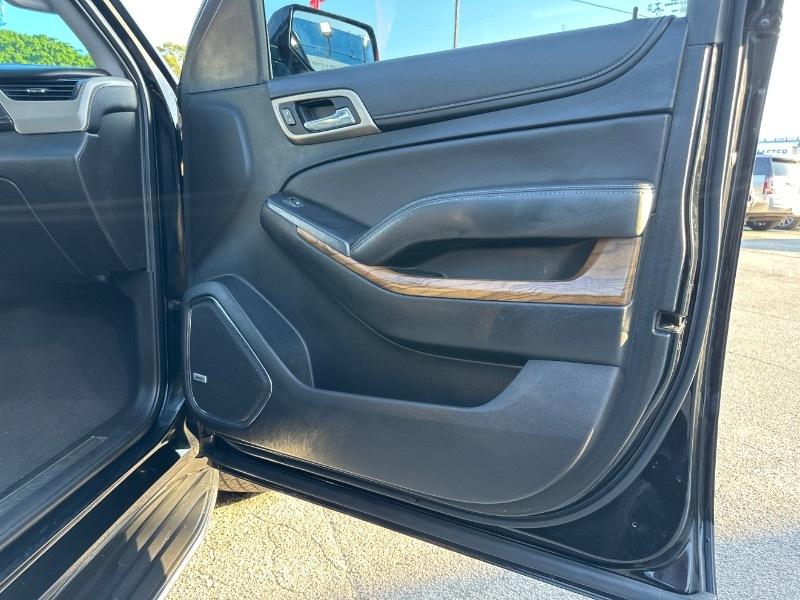 GMC Yukon XL Denali 4WD 2019
