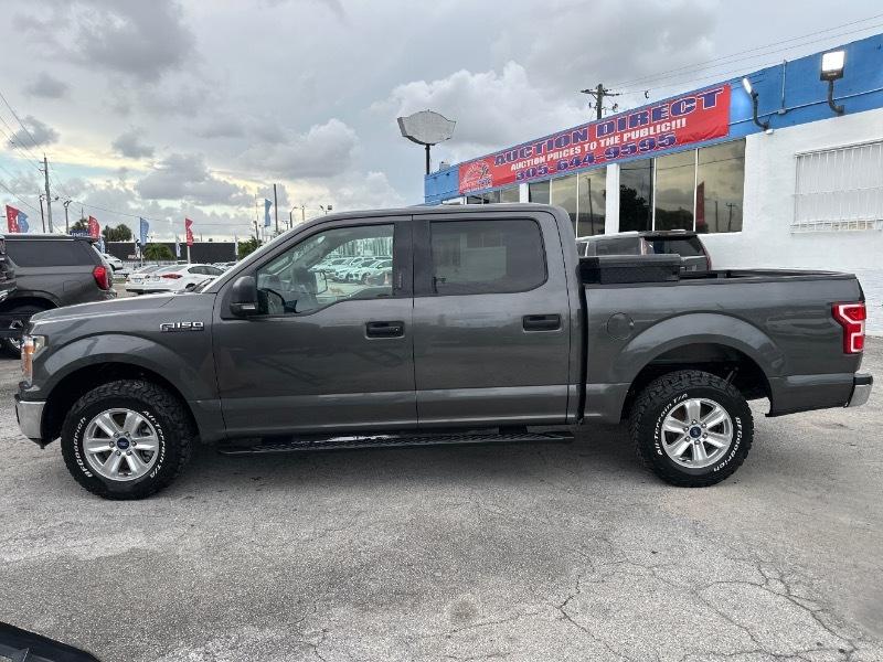 Ford F-150 2WD SuperCrew 139" XLT 2019