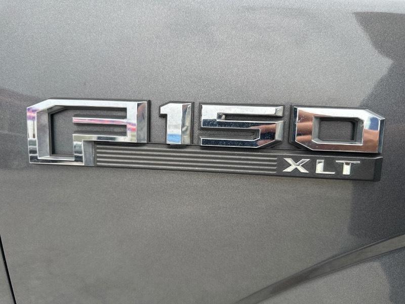 Ford F-150 2WD SuperCrew 139" XLT 2019