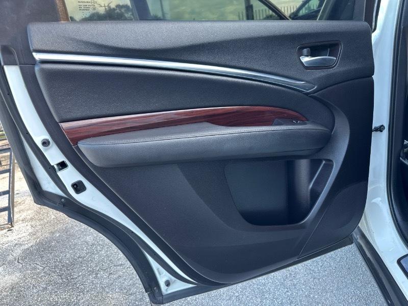Acura MDX 9-Spd AT w/Tech Package 2016
