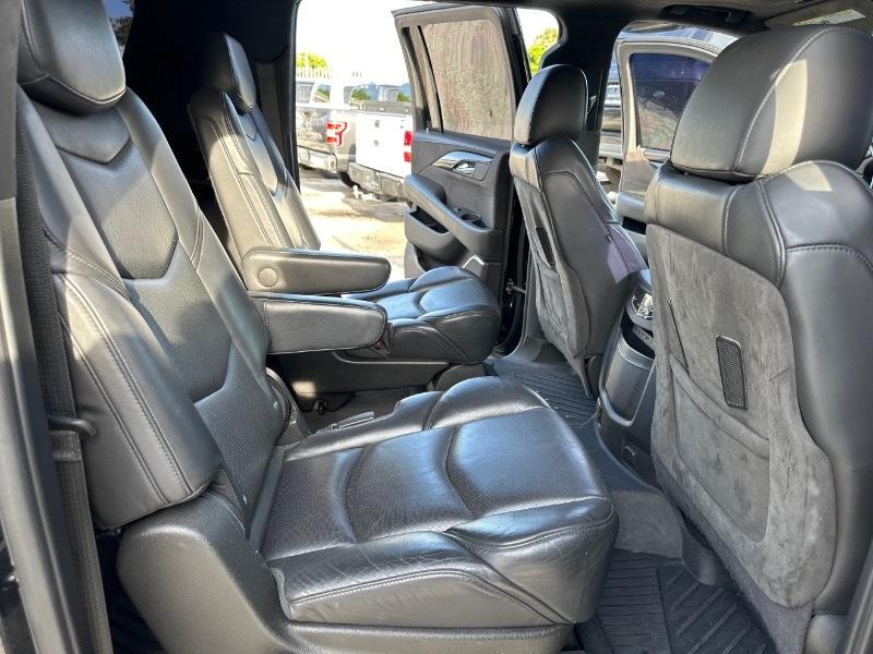Cadillac Escalade ESV Platinum 2WD 2020