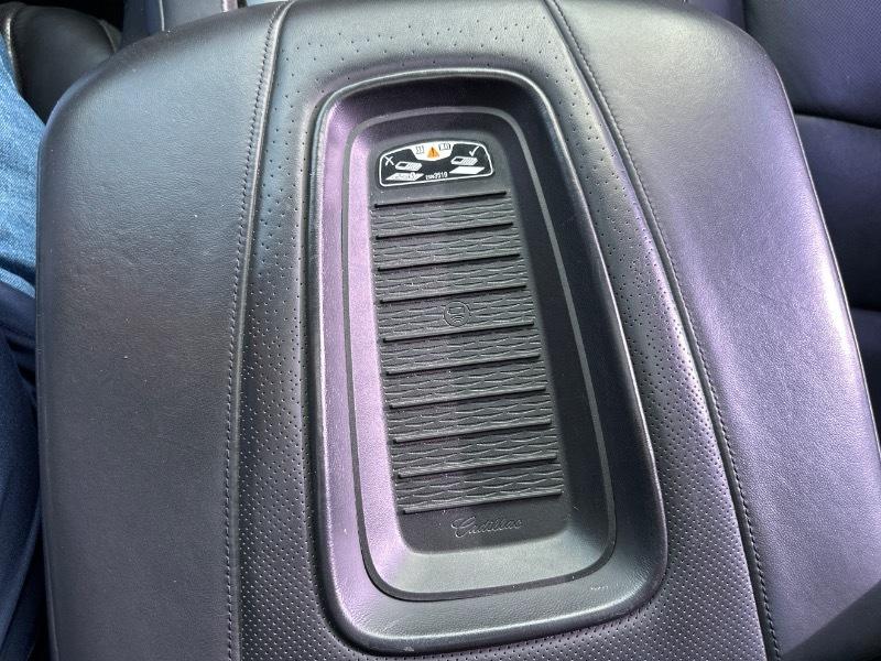 Cadillac Escalade ESV Platinum 2WD 2020