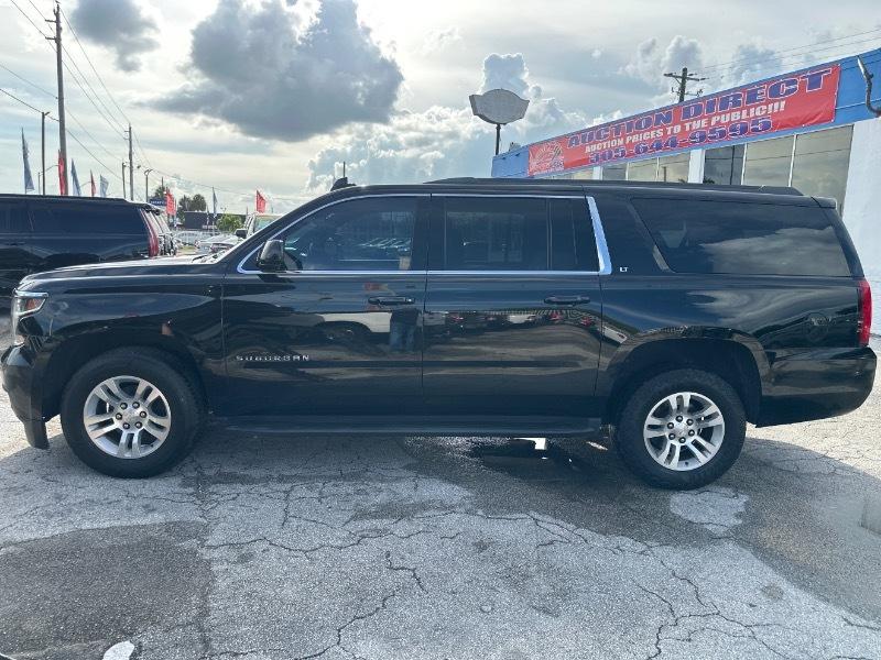 Chevrolet Suburban LT 4WD 2020
