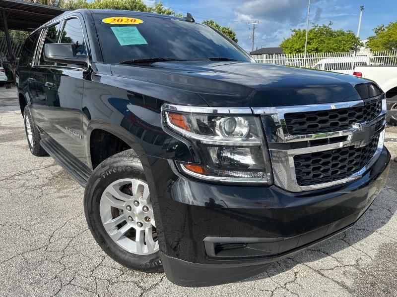 Chevrolet Suburban LT 4WD 2020