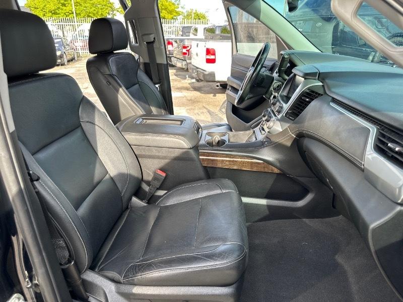 Chevrolet Suburban LT 4WD 2020