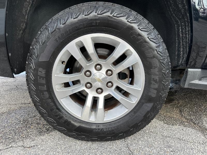 Chevrolet Suburban LT 4WD 2020