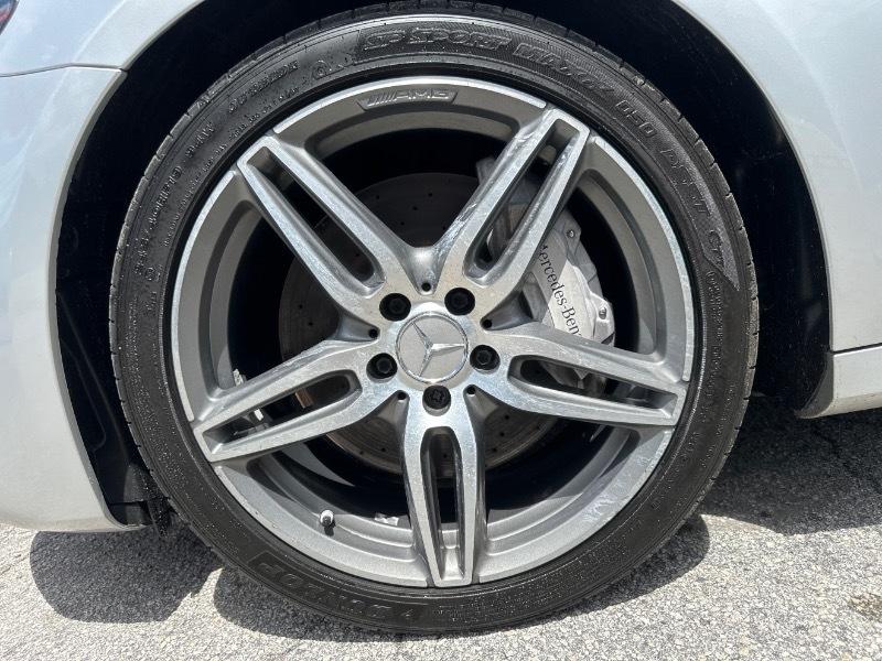 Mercedes-Benz E-Class E300 Luxury 4MATIC Sedan 2017