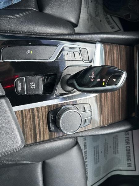 BMW 5-Series 530i 2019