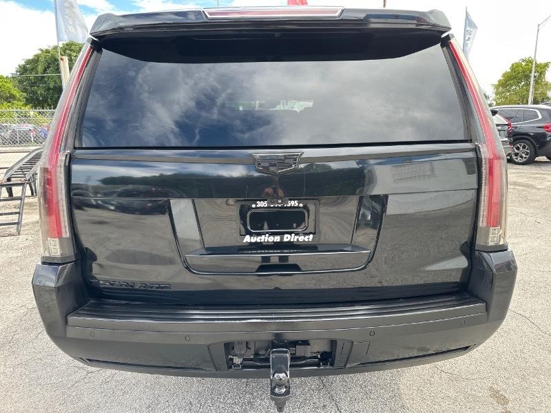 Cadillac Escalade ESV 2WD Luxury 2020