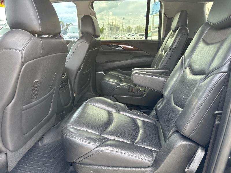 Cadillac Escalade ESV 2WD Luxury 2020