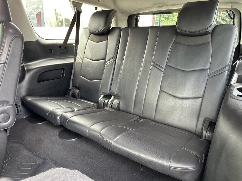 Cadillac Escalade ESV 2WD Luxury 2020