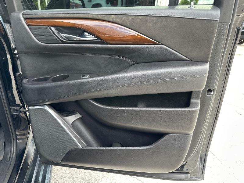 Cadillac Escalade ESV 2WD Luxury 2020
