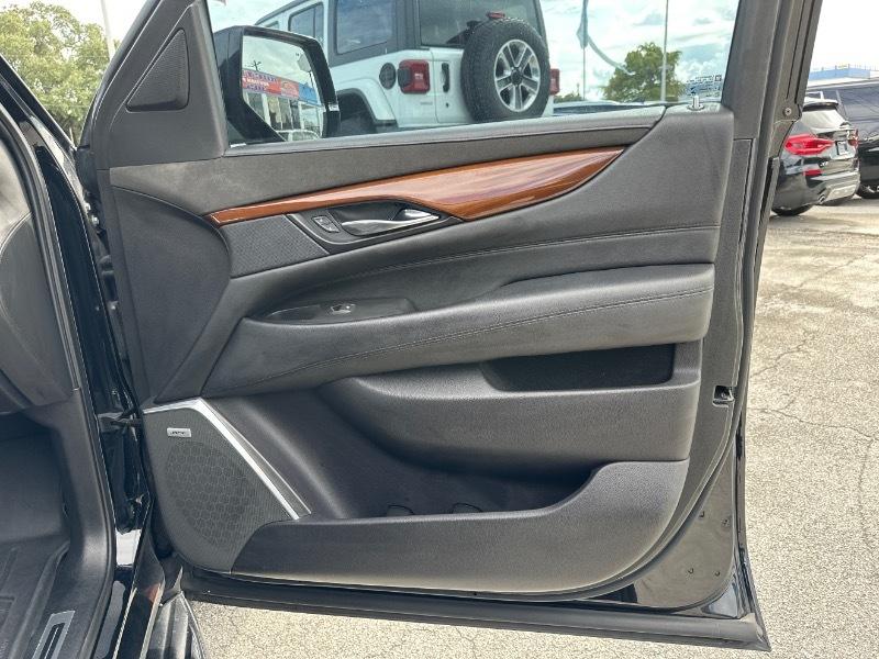 Cadillac Escalade ESV 2WD Luxury 2020