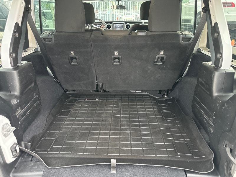 Jeep Wrangler Unlimited Sahara 2018