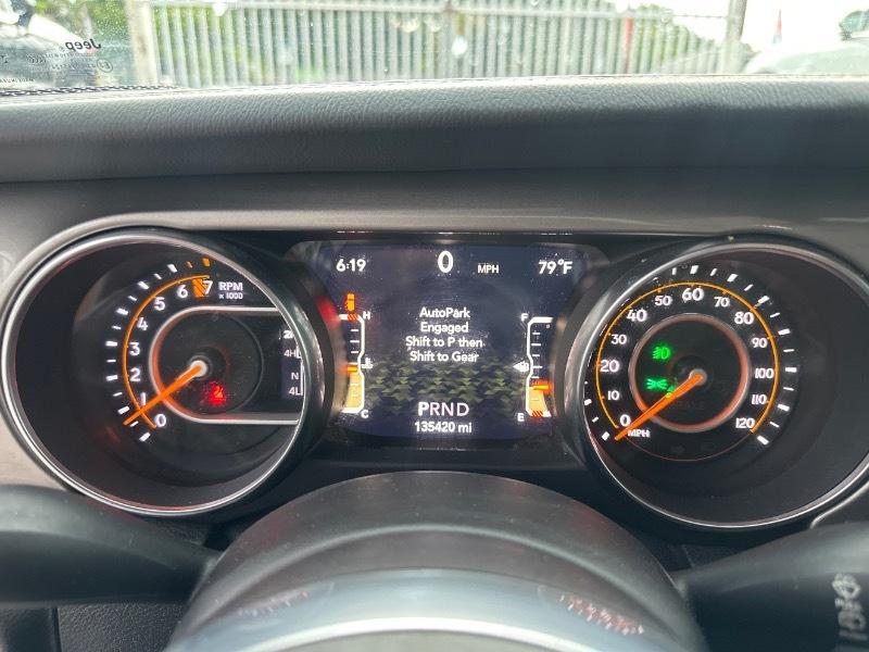 Jeep Wrangler Unlimited Sahara 2018