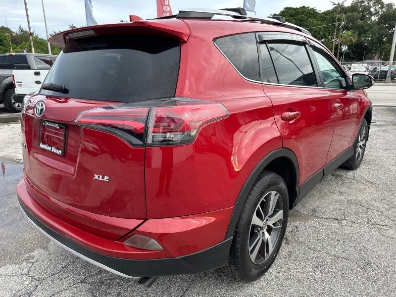 Toyota RAV4 XLE FWD 2016