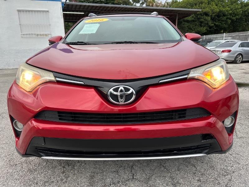 Toyota RAV4 XLE FWD 2016