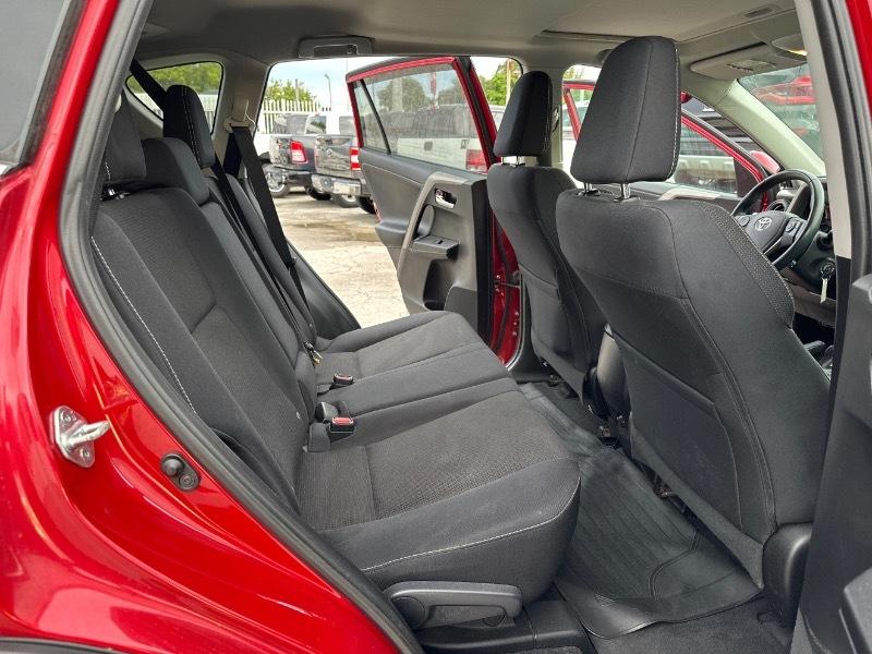 Toyota RAV4 XLE FWD 2016