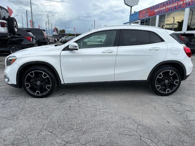 Mercedes-Benz GLA-Class GLA250 2020