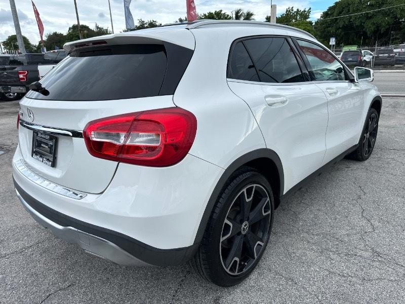 Mercedes-Benz GLA-Class GLA250 2020