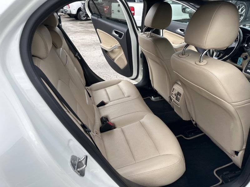 Mercedes-Benz GLA-Class GLA250 2020