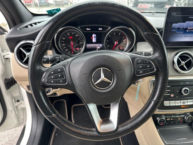 Mercedes-Benz GLA-Class GLA250 2020