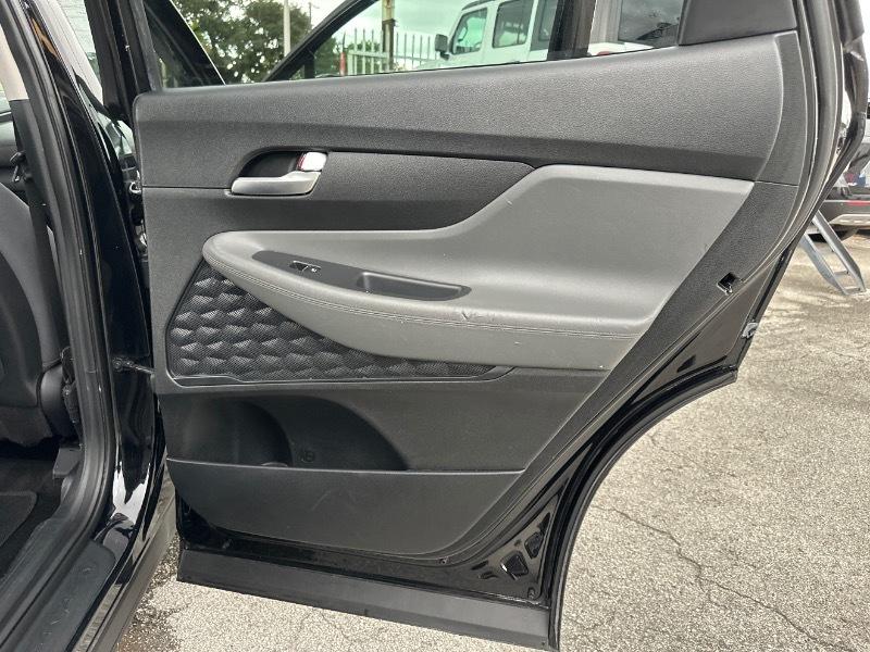Hyundai Santa Fe SEL 2021
